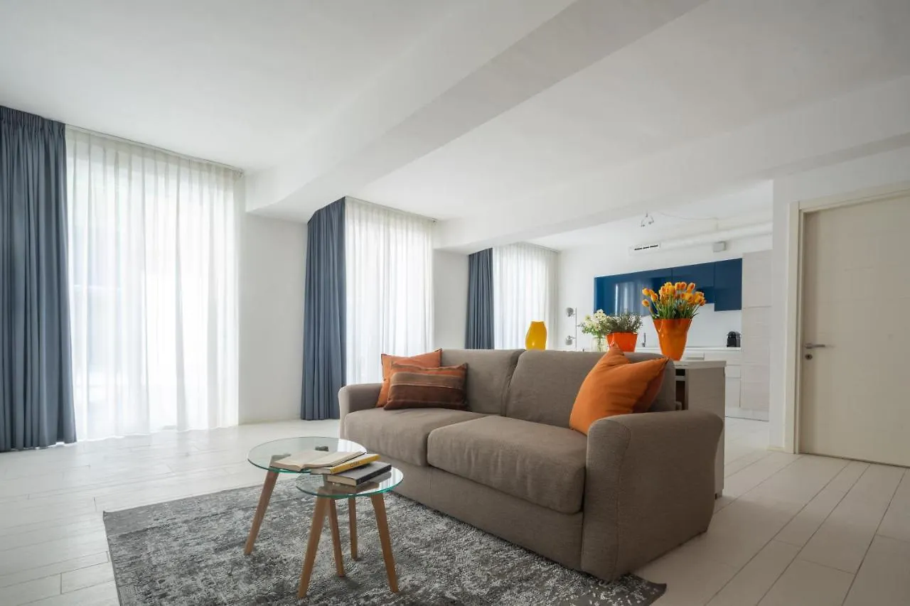 Centrale Mazzoni Apartments R&R 베니스