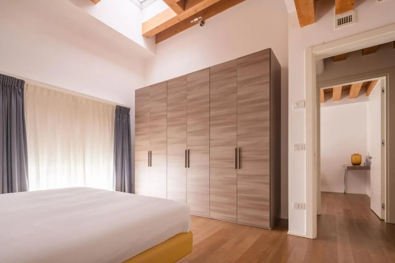 Centrale Mazzoni Apartments R&R 베니스