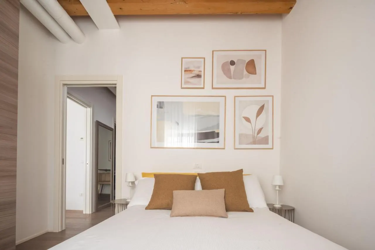 Centrale Mazzoni Apartments R&R 베니스
