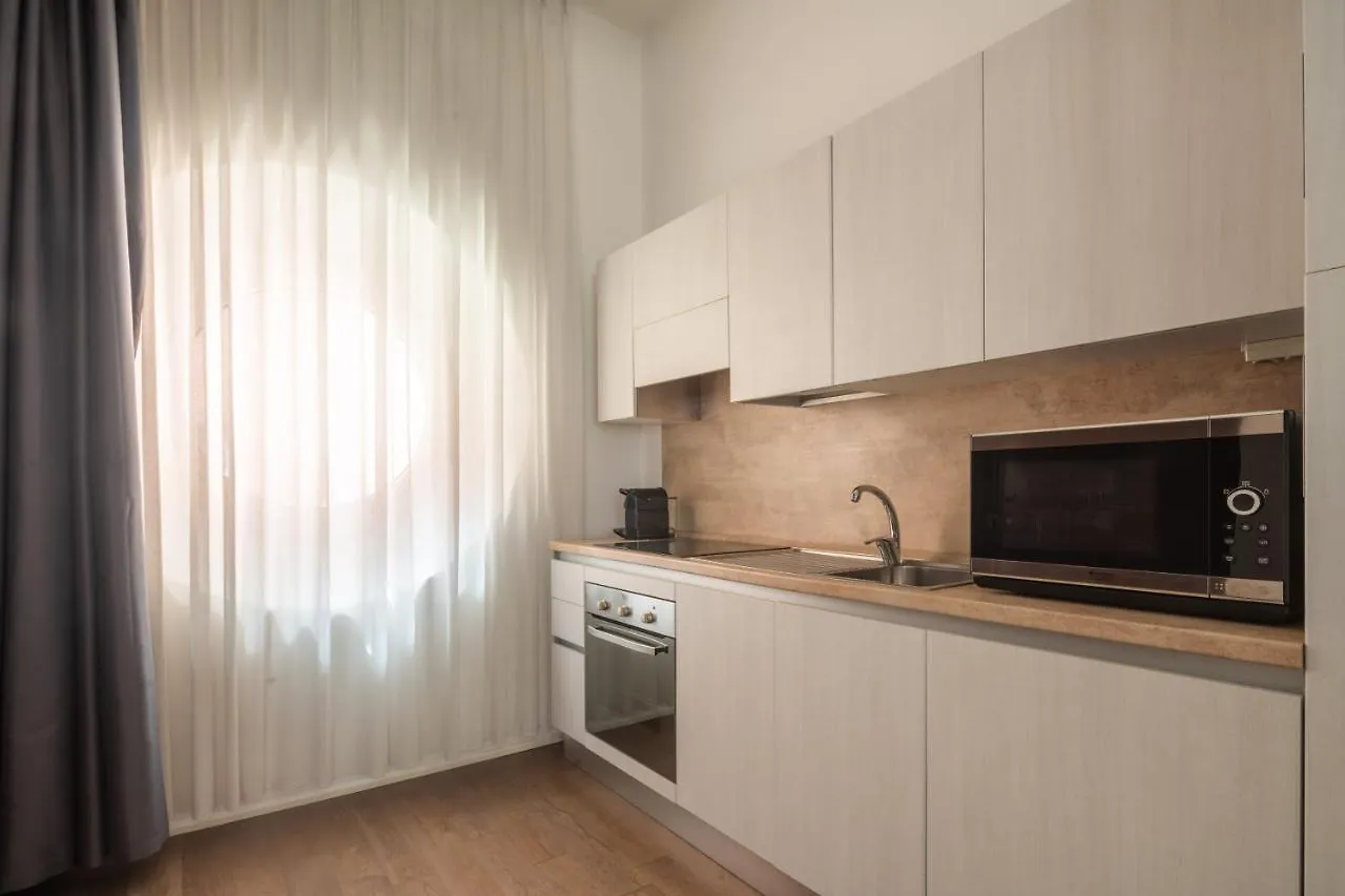 Centrale Mazzoni Apartments R&R 베니스