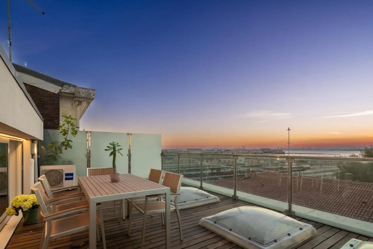 Centrale Mazzoni Apartments R&R 베니스