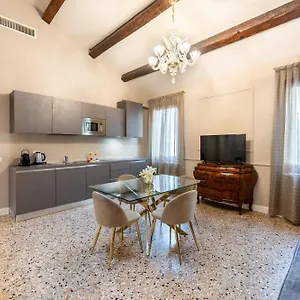  Apartment San Vio Palace Luxury Italy