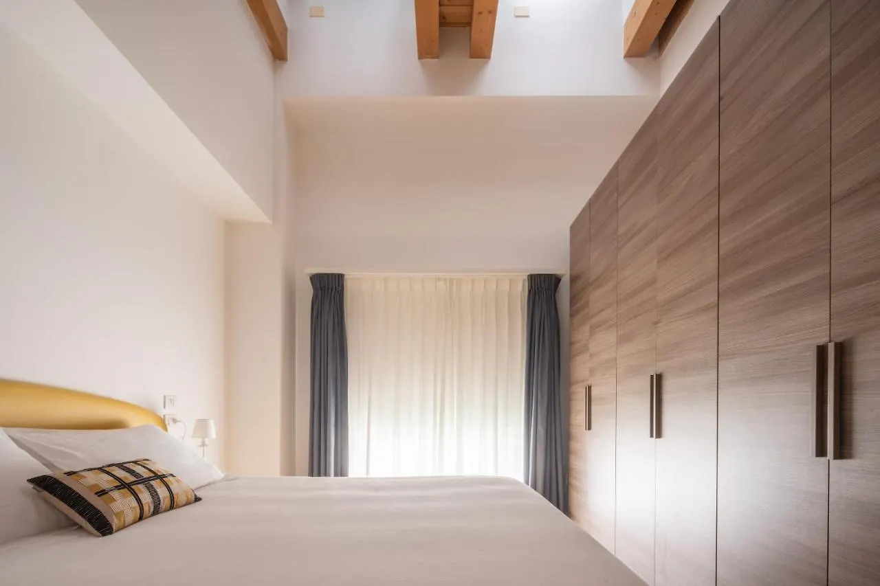 Centrale Mazzoni Apartments R&R Venice