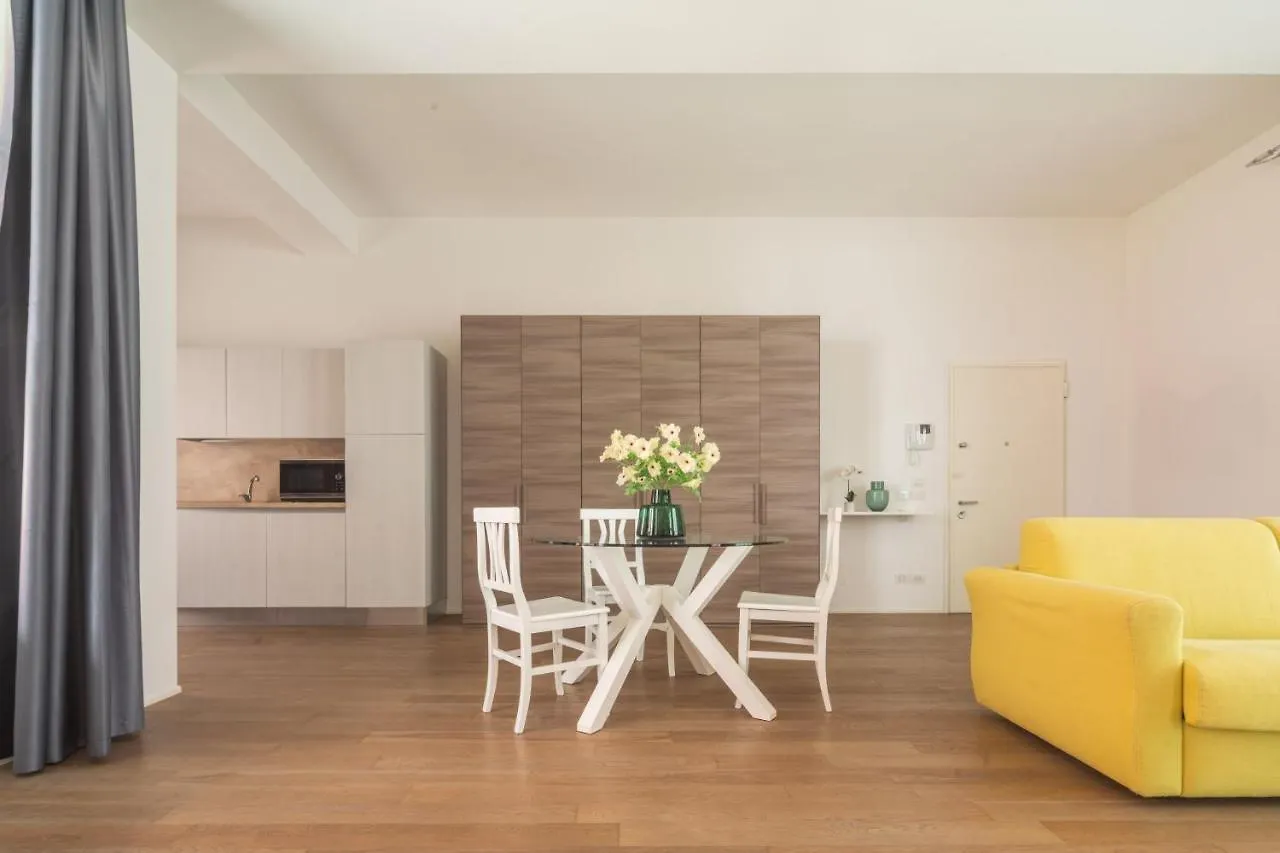 Centrale Mazzoni Apartments R&R Venice