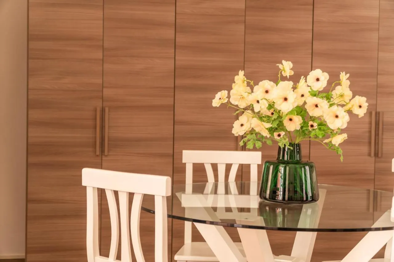 Centrale Mazzoni Apartments R&R Venice Italy