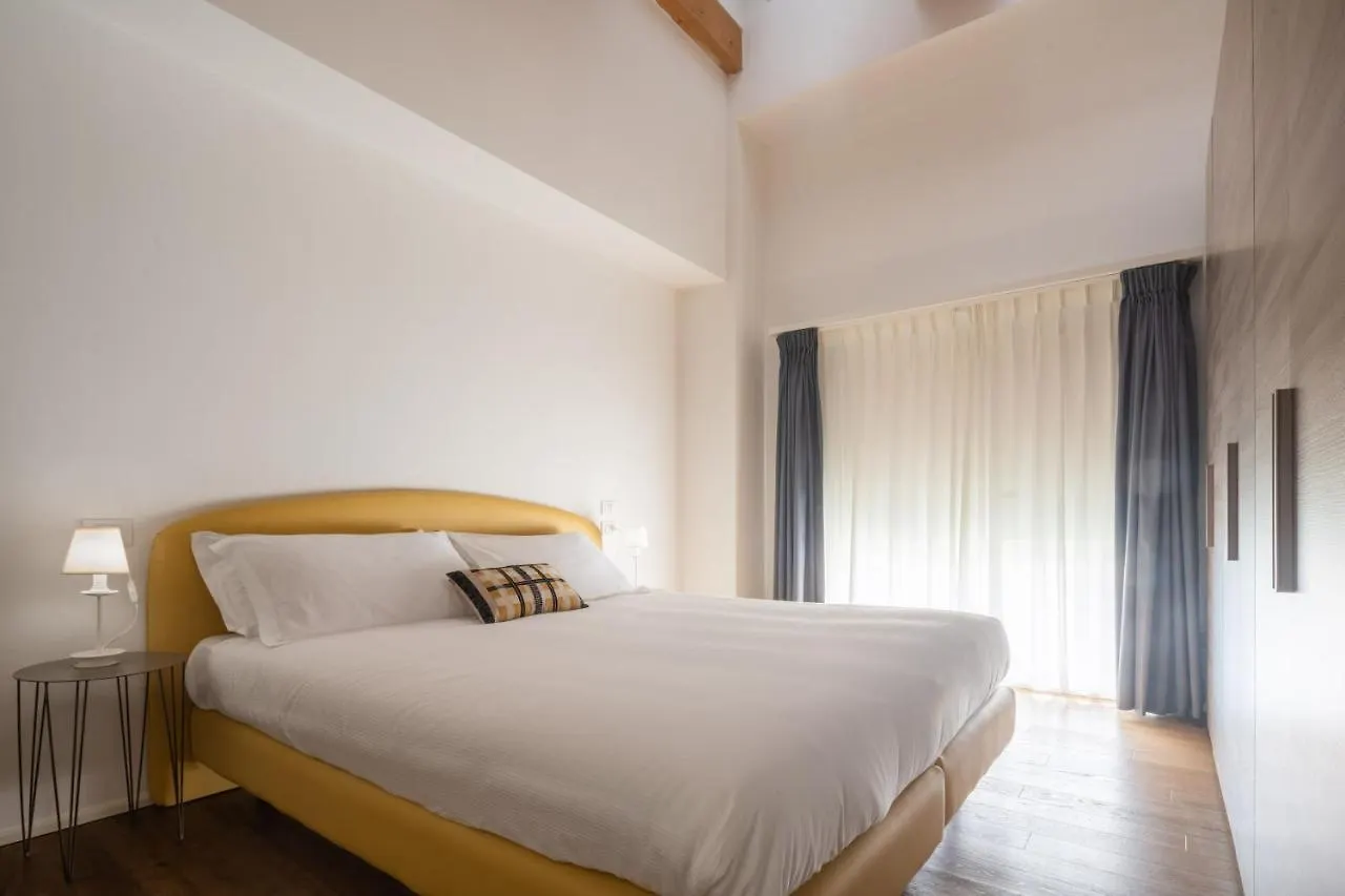 Centrale Mazzoni Apartments R&R Venice 0*,