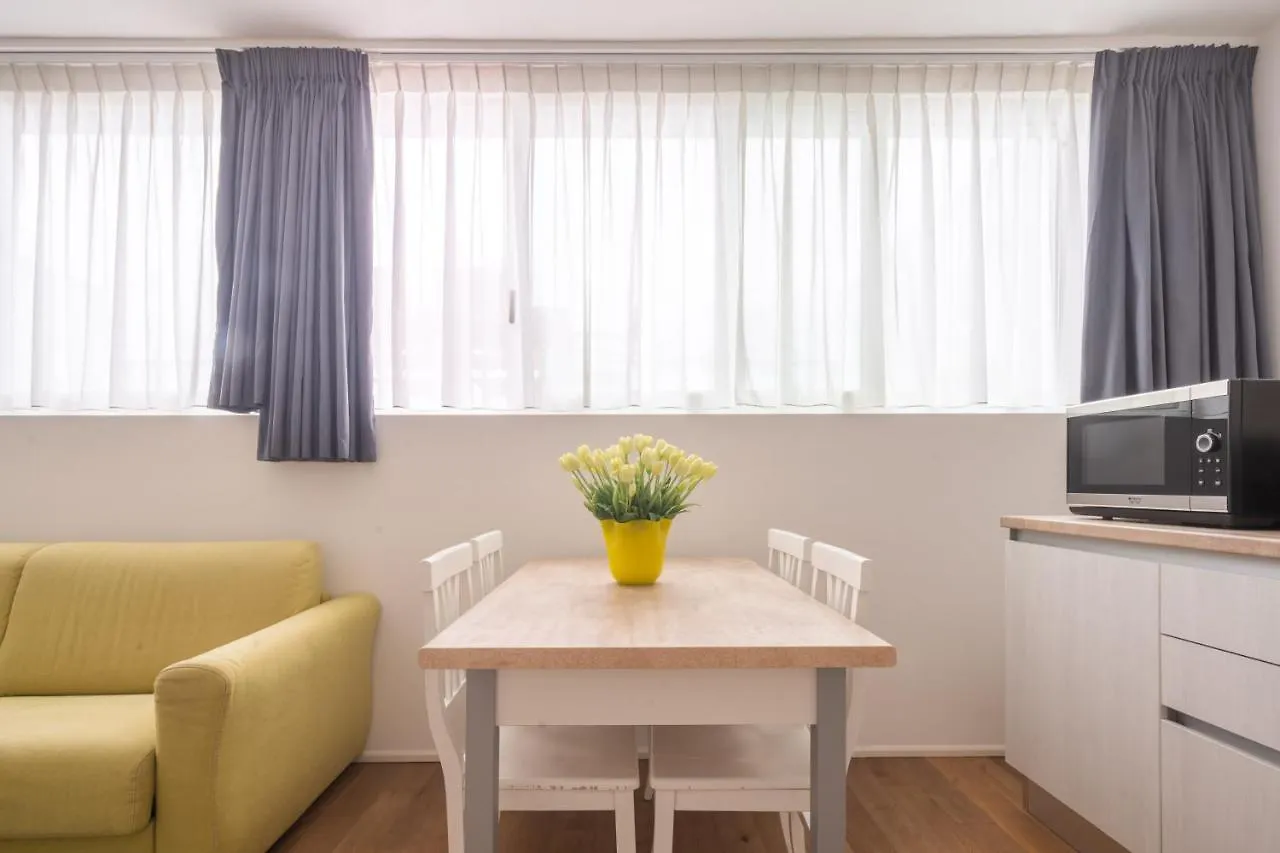 Centrale Mazzoni Apartments R&R Венеция